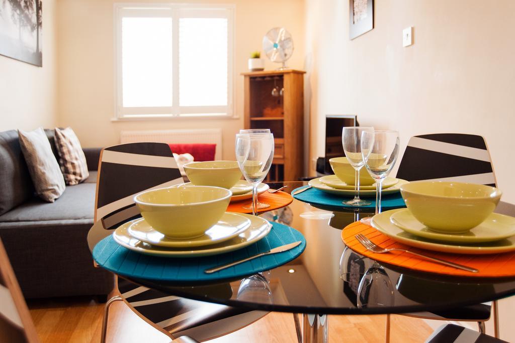 Kings Cross Apartment London Room photo