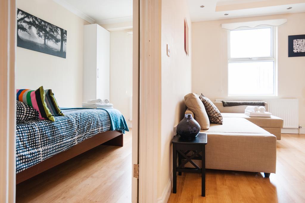 Kings Cross Apartment London Room photo