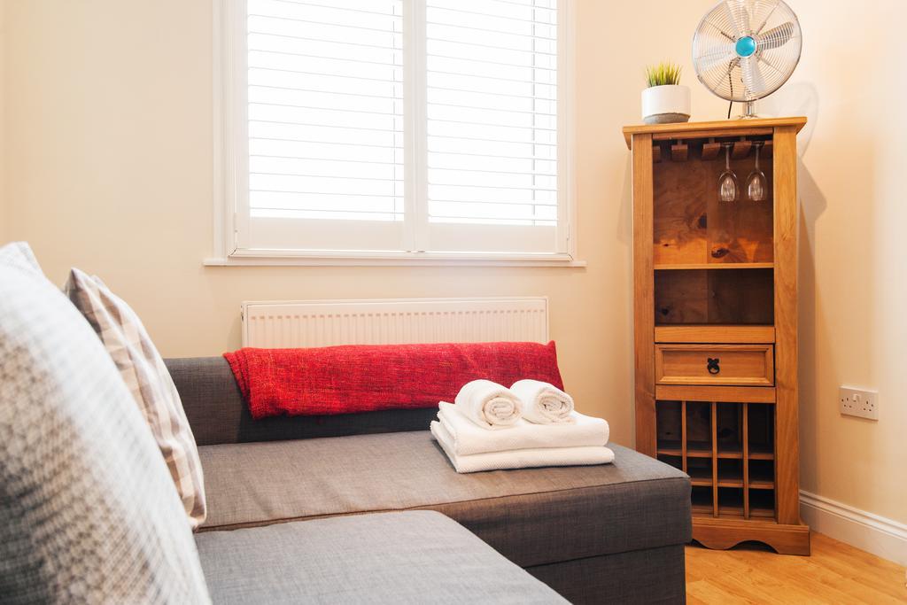Kings Cross Apartment London Room photo