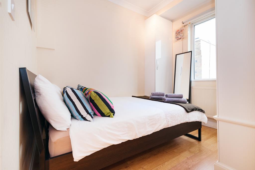 Kings Cross Apartment London Room photo