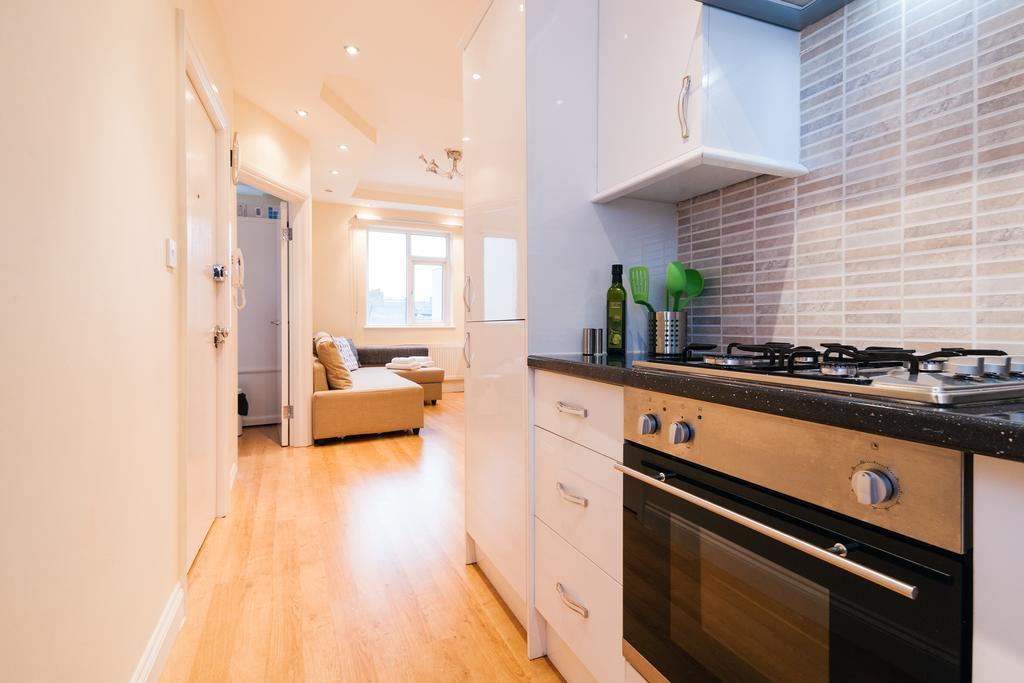 Kings Cross Apartment London Room photo