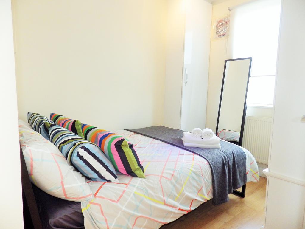 Kings Cross Apartment London Room photo